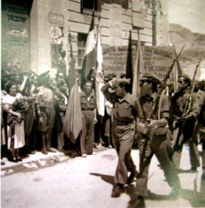 00_columnamixtamilicianosAlcoi_caminoAlicante 06-08-1936_frente Espejo