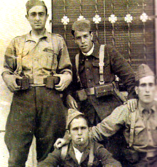 grupo voluntarios de los pueblos de Elda y Petrel_antes de salir hacia Madrid_ppios agosto 1936