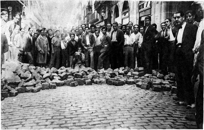sucesos_barricada calle princesa de Barcelona_1931